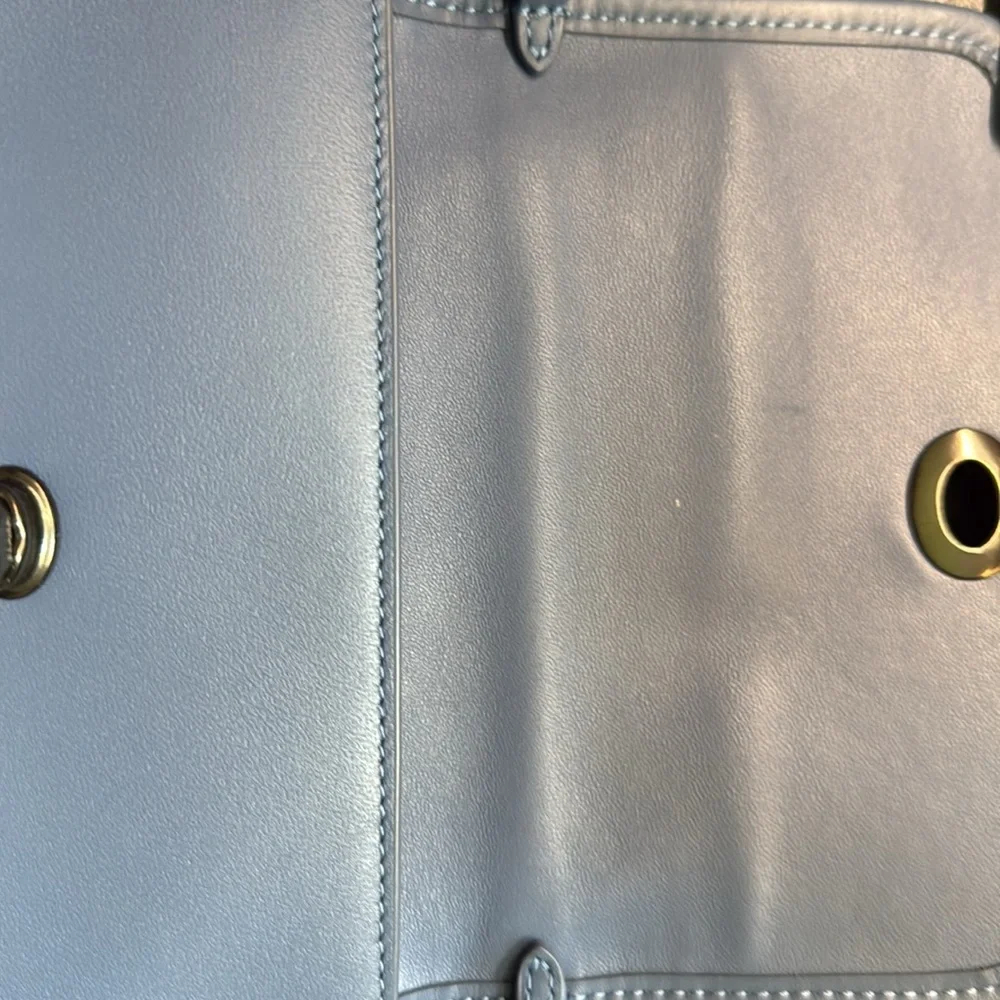 Coach Kip Turnlock crossbody - Picture 4 of 8